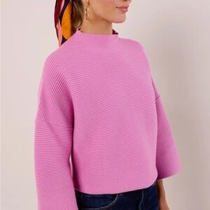 AVARA Brand Pink Sweater- NWT